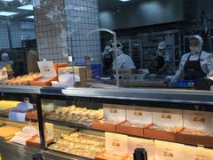 -鲍师傅糕点(江苏路店)