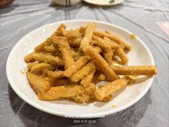 咸蛋黄老南瓜-辣螃铠盆盆蟹大排档(总店)