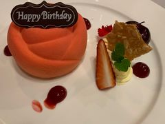 -塞纳河法国餐厅(意式风情街店)