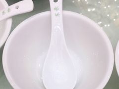 -东豪园林海鲜酒家(南港路辅路店)