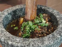 -有红鸡毛店·川菜(建设路店)