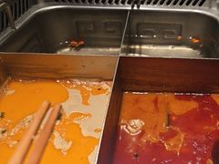 -海底捞火锅鲜切牛肉主题店(长寿路店)