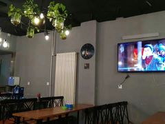 大堂-回·龙虾铺·盆盆蟹·烧烤大排档(回龙观店)