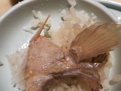 老坛酸菜鱼-佬麻雀·新湘菜(珠海金发购物中心店)