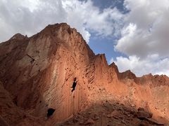 -天山神秘大峡谷