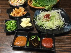 -秋香家韩式炭火烤肉(磐石路店)