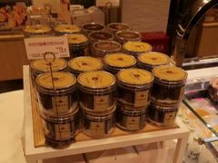 白巧克力甜甜圈-85度C(苏州石路店)