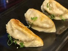 和牛锅贴-新天世纪中餐厅