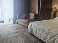 -昆明中心皇冠假日酒店