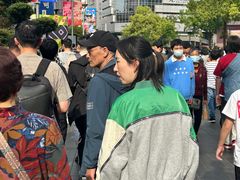 -星巴克(西藏路店)