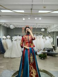 -莫小姐婚纱