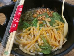 -桂在香知桂林米粉(红博中央公园店)