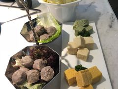 -左庭右院鲜牛肉火锅(浦江欢乐颂店)