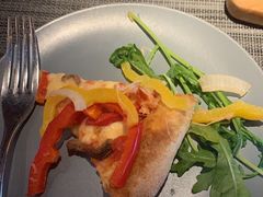 -卡普里披萨·牛扒·下午茶