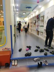 -沫奇婴幼儿水育馆(青山湖万达店)