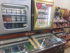 -全家便利店(莲花池东路店)