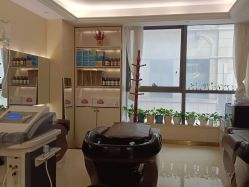 点击看大图 -碧莲盛·不剃发植发