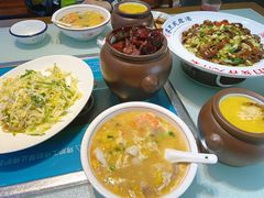 -李氏疙瘩汤·本地海鲜·老烟台菜(所城里店)