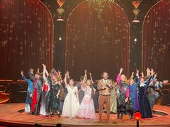 -交通银行前滩31演艺中心