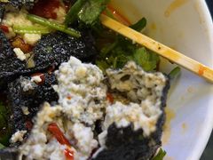 -黑色经典臭豆腐·湖南特产(步行街店)