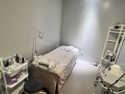 -苑苑vbeauty科技美容SPA