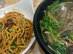 -京陵鸭血粉丝汤(景德路店)