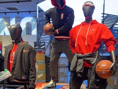 -NIKE品牌体验店(金源新燕莎店)