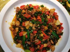 -龙大哥辣子鸡(亚太中心店)