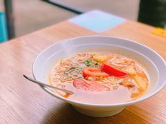 越式酸汤肥牛粉-探越越南牛肉粉(江南西分店)