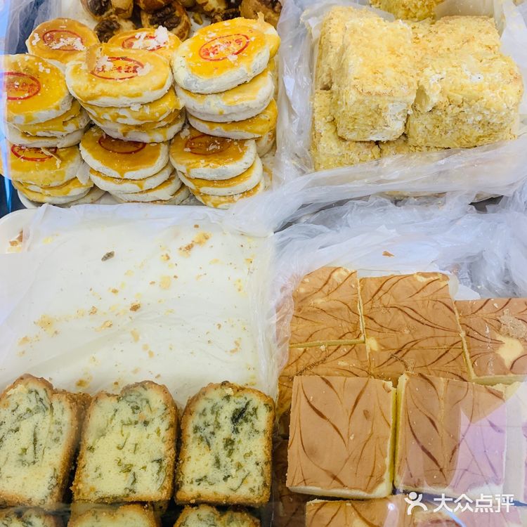城乡超市｜品尝老莫糕点老味道
