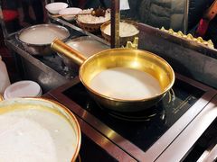 -清真老马家国华牛奶鸡蛋醪糟(正宁路店)