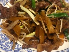 干炒牛河-正斗·港式粤菜(SKLP店)