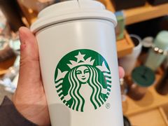 -星巴克(上海虹桥站2A检票口)