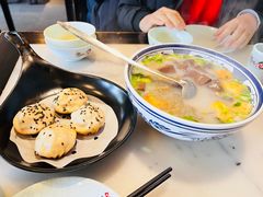 金陵鸭血粉丝煲-京城小江南·土菜馆·蒸白鱼(东四十条店)