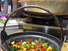 -刘姐啤酒鱼民族演艺餐厅(阳朔美食抗战路店)