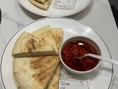 -钟记陕南菜·煎锅鱼(红专南路店)