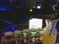 -胡桃里乐队酒馆(鎏嘉码头店)