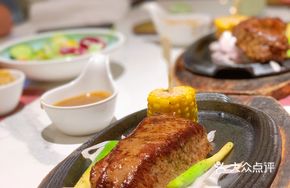 Fruitwood Classic Steak