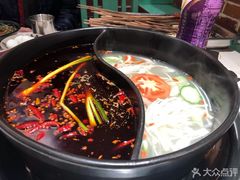 -钢管厂歆瑞源油卤串串香(春熙路太古里店)