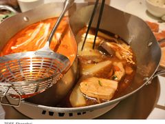招牌牛腩鸳鸯锅-左庭右院鲜牛肉火锅(七宝领展广场店)