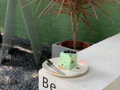 -ADO KAFE(大学城店)