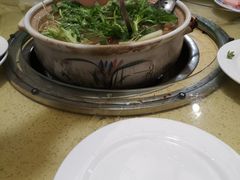 -东巴谷野生菌火锅餐厅