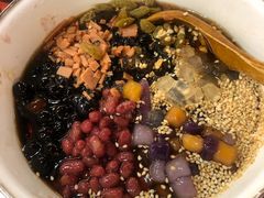 冰沙汤圆-谭鸭血老火锅(龙湖宝山天街店)