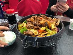 -撒拉人家.酸菜牦牛肉火锅