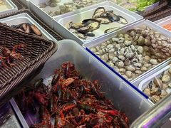 -尚品海鲜肥牛自助火锅(湖明店)