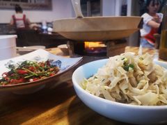 -湘聚南县土菜馆(龙山二路店)
