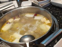 -一席地·本地鸡窝·杭帮鸡火锅(萧山银隆百货店)