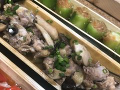 -胡须哥网红竹筒菜