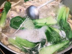 -一席地·本地鸡窝·杭帮鸡火锅(萧山银隆百货店)