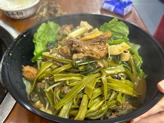 -曹丞相·地锅鸡·地锅鱼(武林店)